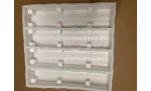 【珍珠棉】異形切割機對技術(shù)要求相當(dāng)高——蕪湖榮鴻